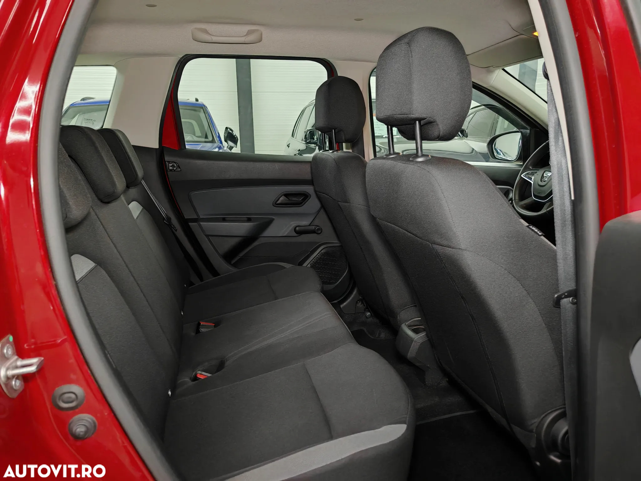 Dacia Duster TCe 100 2WD Essential - 13