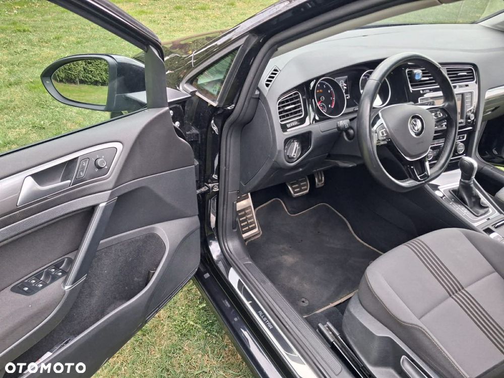 Volkswagen Golf 1.4 TSI BlueMotion Technology DSG Allstar - 7