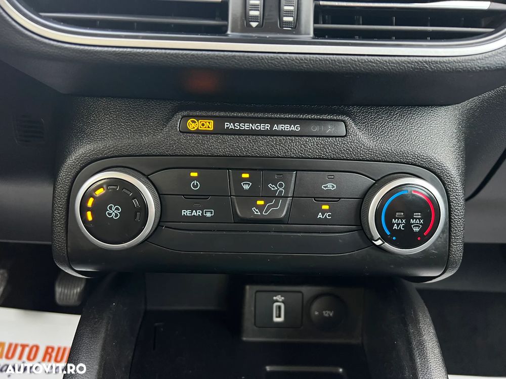 Ford Focus 1.5 EcoBlue Start-Stopp-System TREND - 13