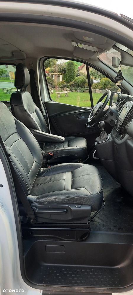 Opel Vivaro - 15