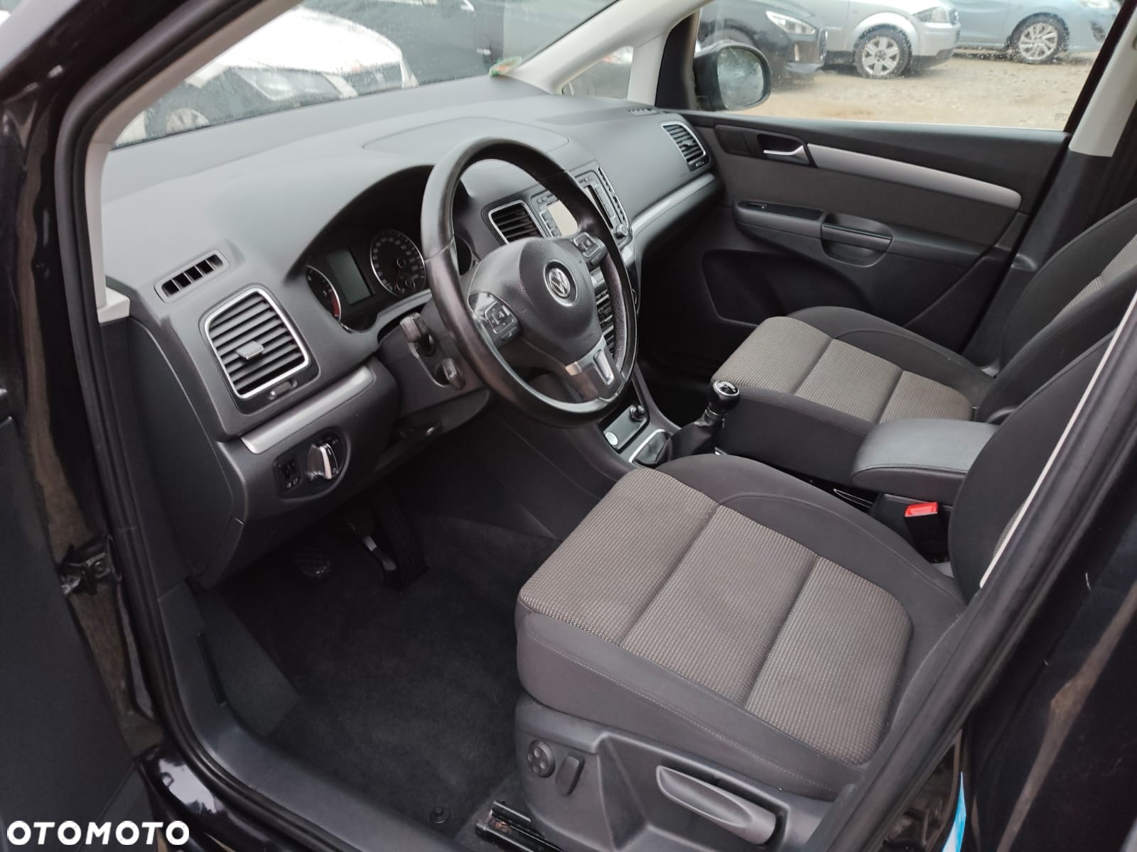 Volkswagen Sharan 2.0 TDI Comfortline - 6