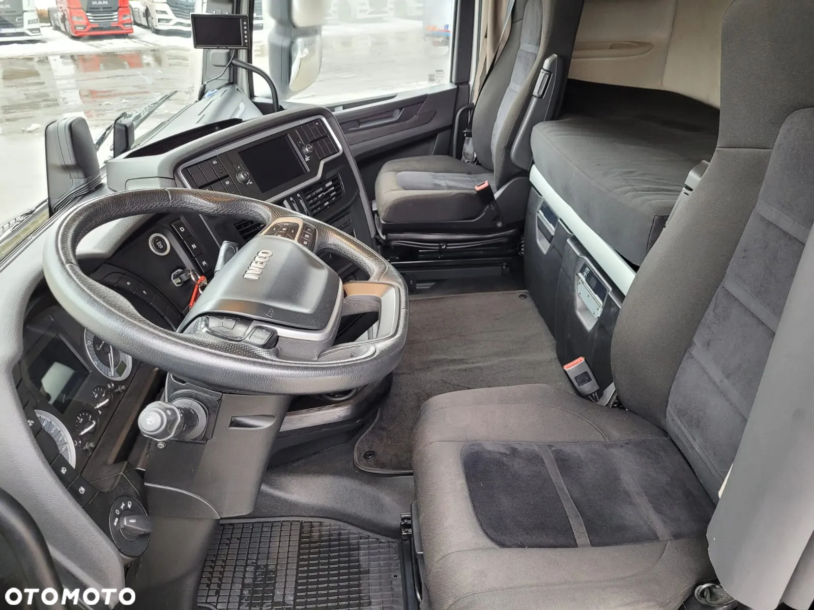 IVECO S-WAY NP 460 /  KABINA - 6