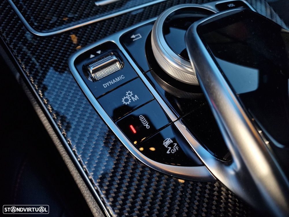 Mercedes-Benz C 43 AMG 4-Matic - 40