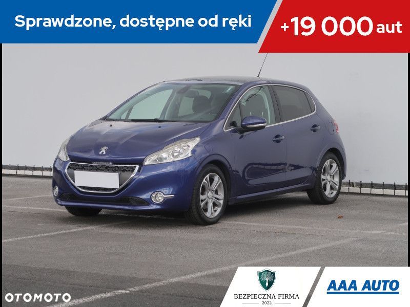 Peugeot 208 - 1