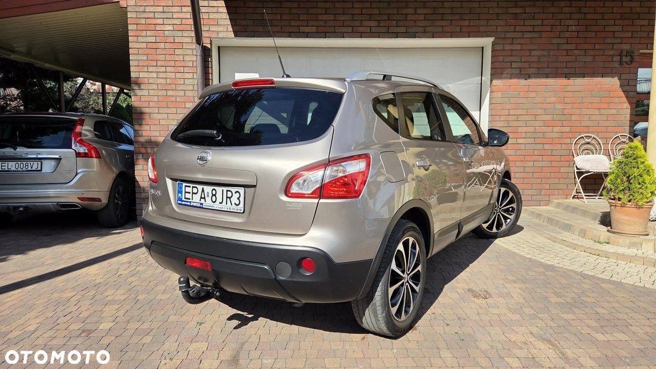 Nissan Qashqai - 10