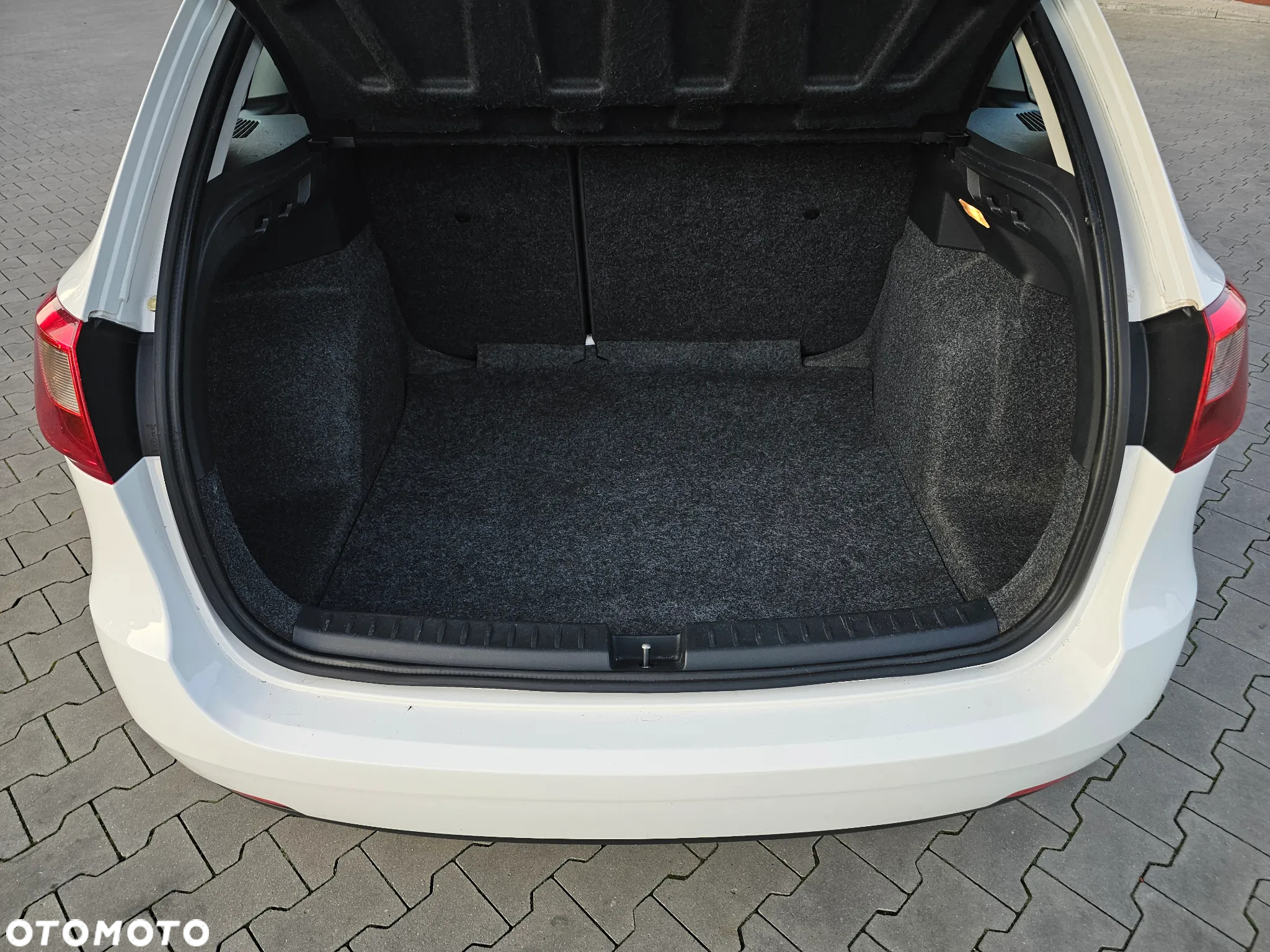 Seat Ibiza 1.4 16V Style - 22