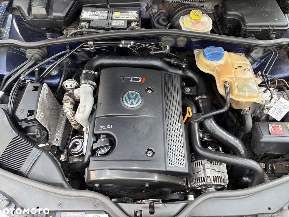 Volkswagen Passat 1.9 TDI - 9