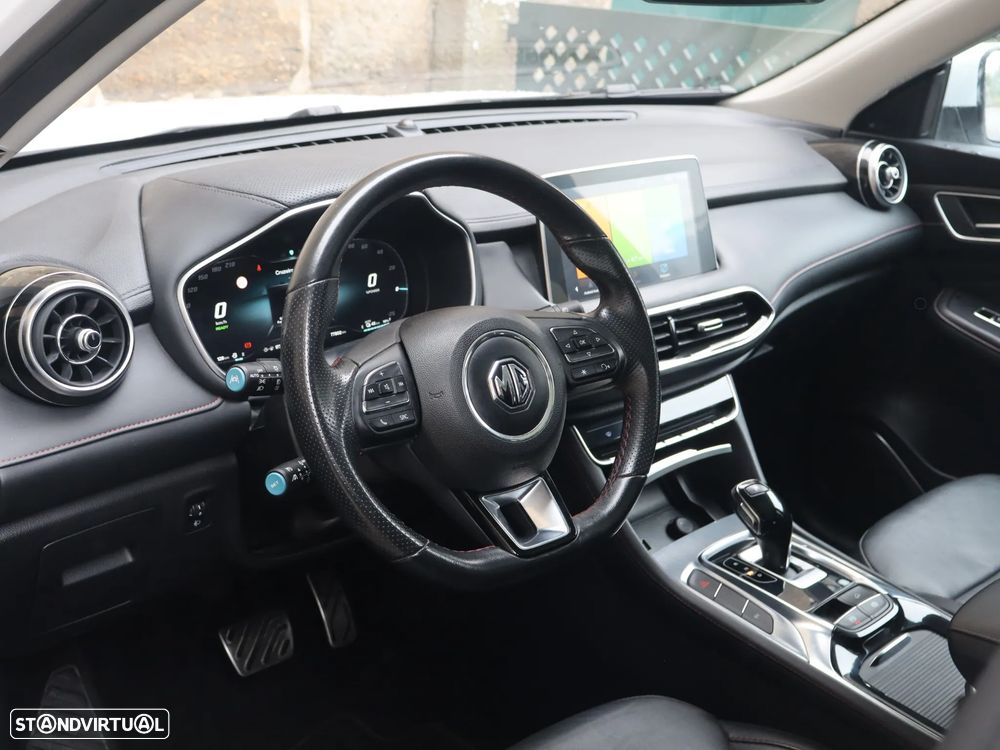 MG EHS 1.5T-GDI Luxury - 48