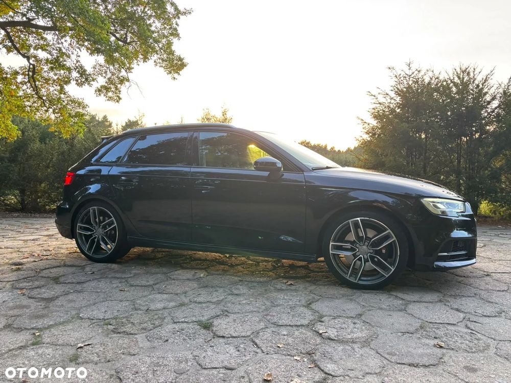 Audi S3 2018 photo 2