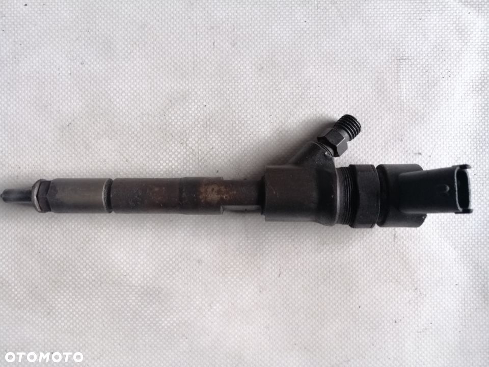 Wtryskiwacz wtrysk Common Rail BOSCH CRI 0445110005 Mercedes - 1