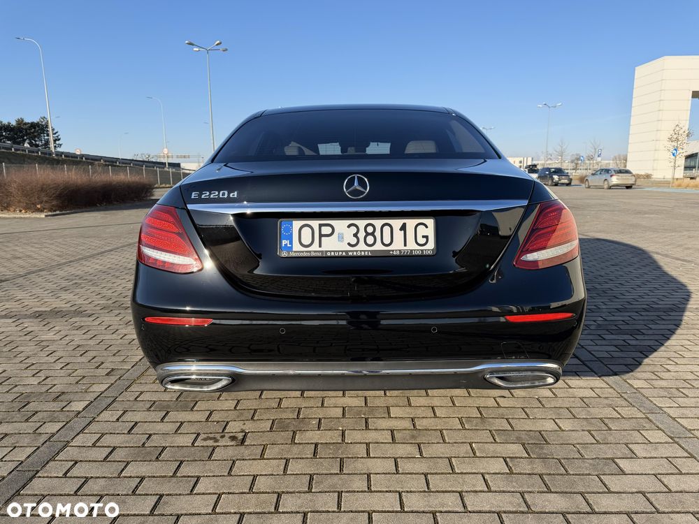 Mercedes-Benz Klasa E 220 d 9G-TRONIC - 6