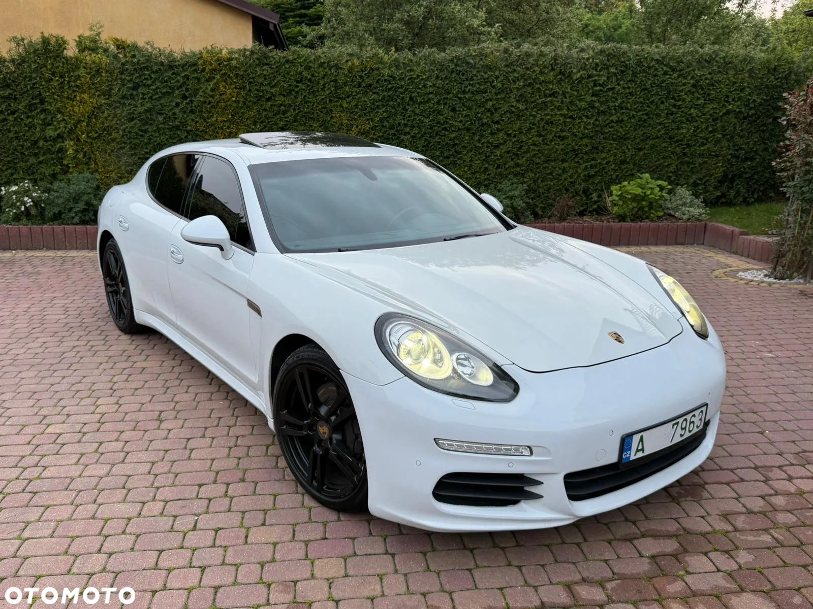 Porsche Panamera PDK - 2