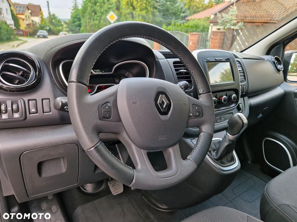 Renault Trafic Grand SpaceClass 2.0 dCi EDC - 30