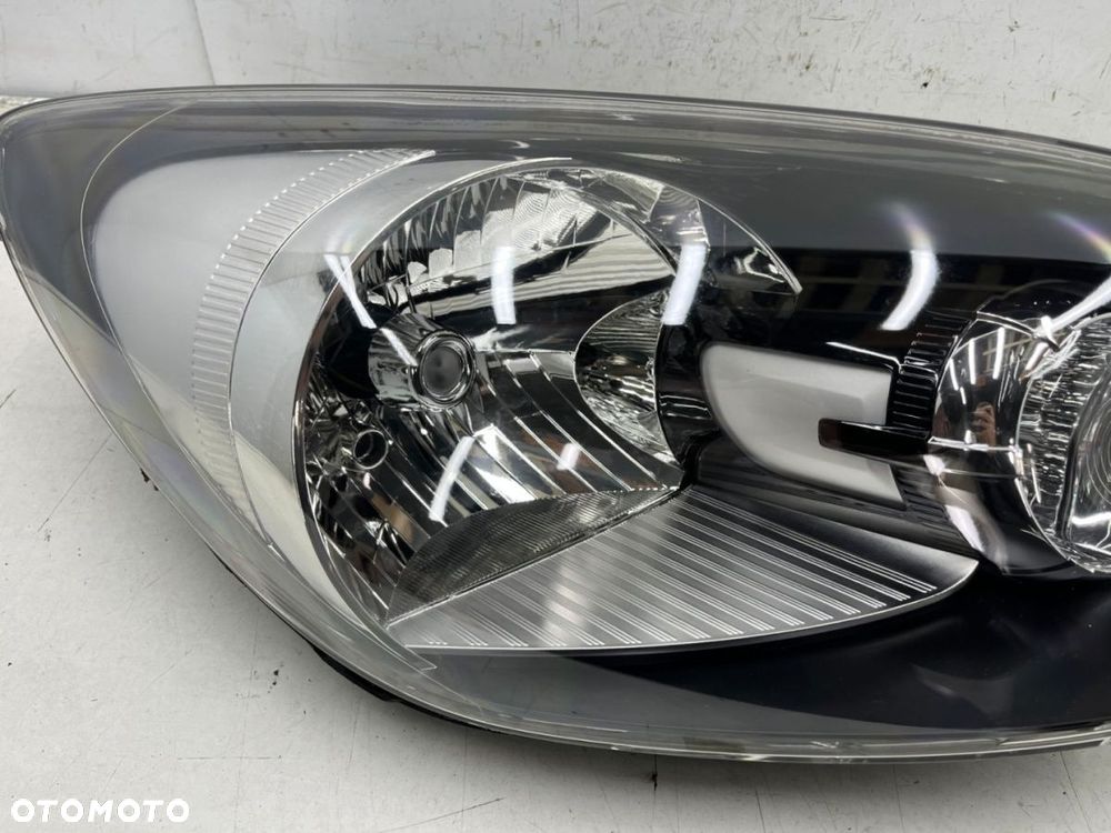 Lampa reflektor Kia Picanto 2 II 11-17r. prawa przednia zwykła Europa prawy przód 92102-1y0 - 9