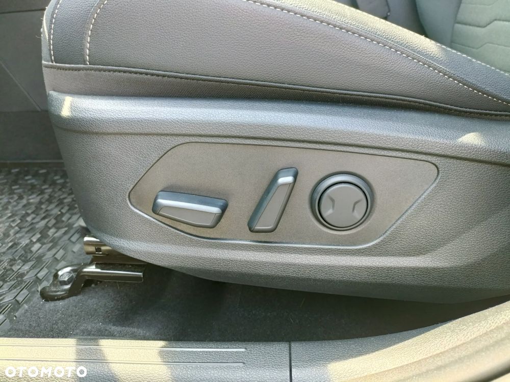 Kia Sportage 1.6 T-GDI Anniversary 2WD DCT - 12