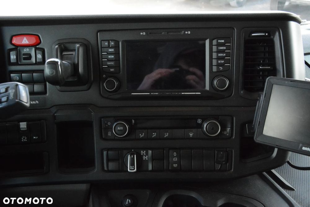 Scania P 410 XT / 2019r / 8x4 / MEILLER KIPPER / Retarder / Mulda / Duża ładowność / Na zwolnicach - 16