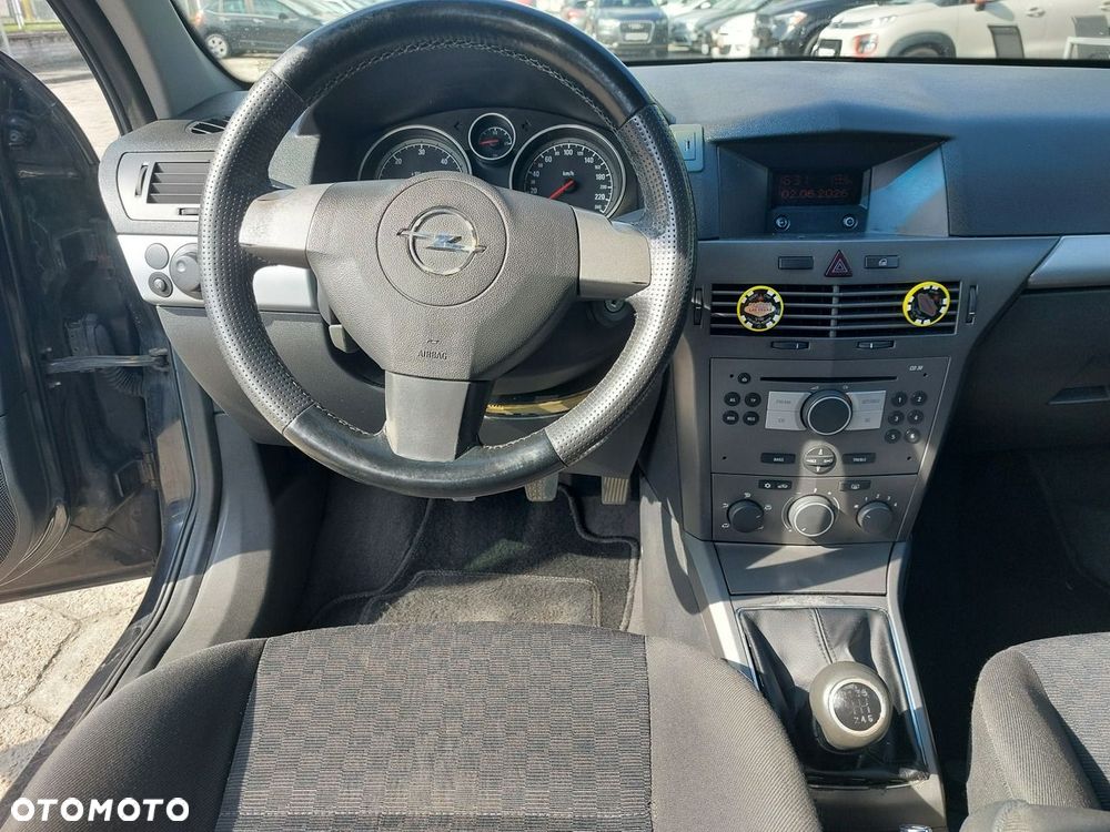 Opel Astra - 19
