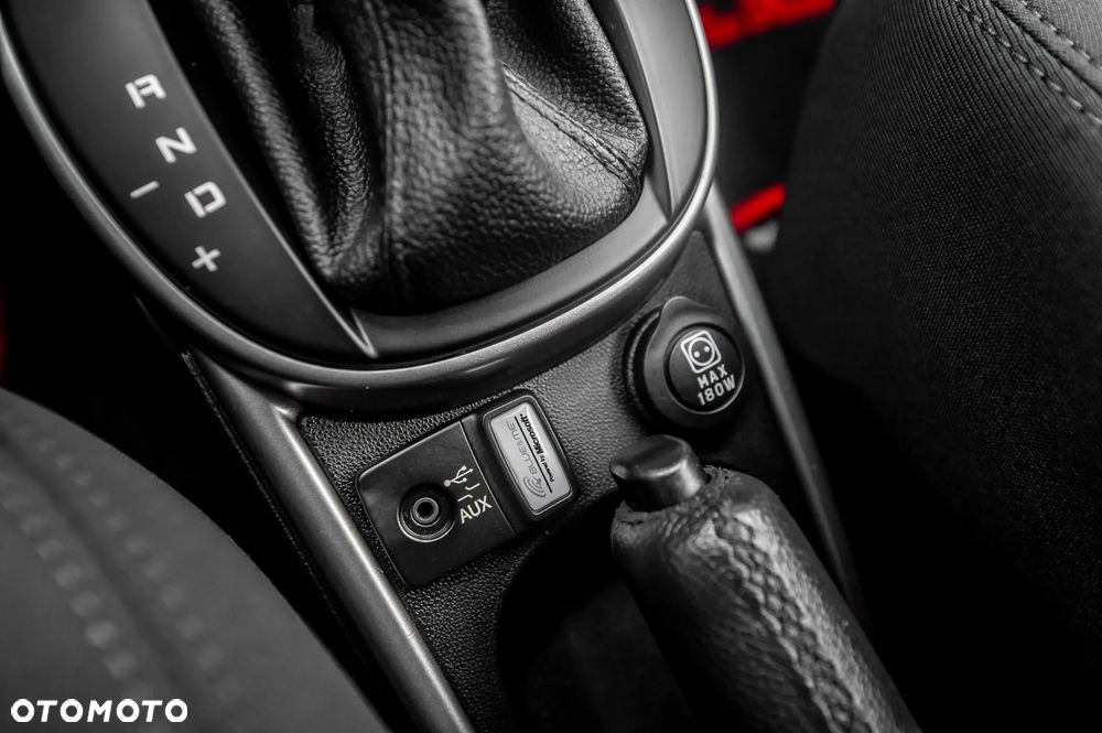 Alfa Romeo Mito TB 1.4 16V MultiAir TCT Super - 31