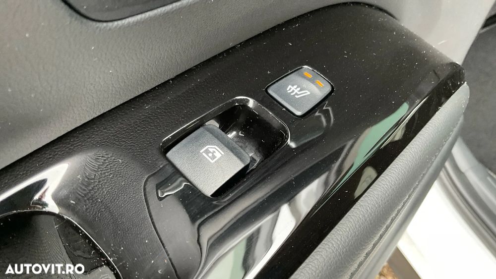 Hyundai Tucson PHEV 1.6 l 265 CP 4WD 6AT Luxury - 34