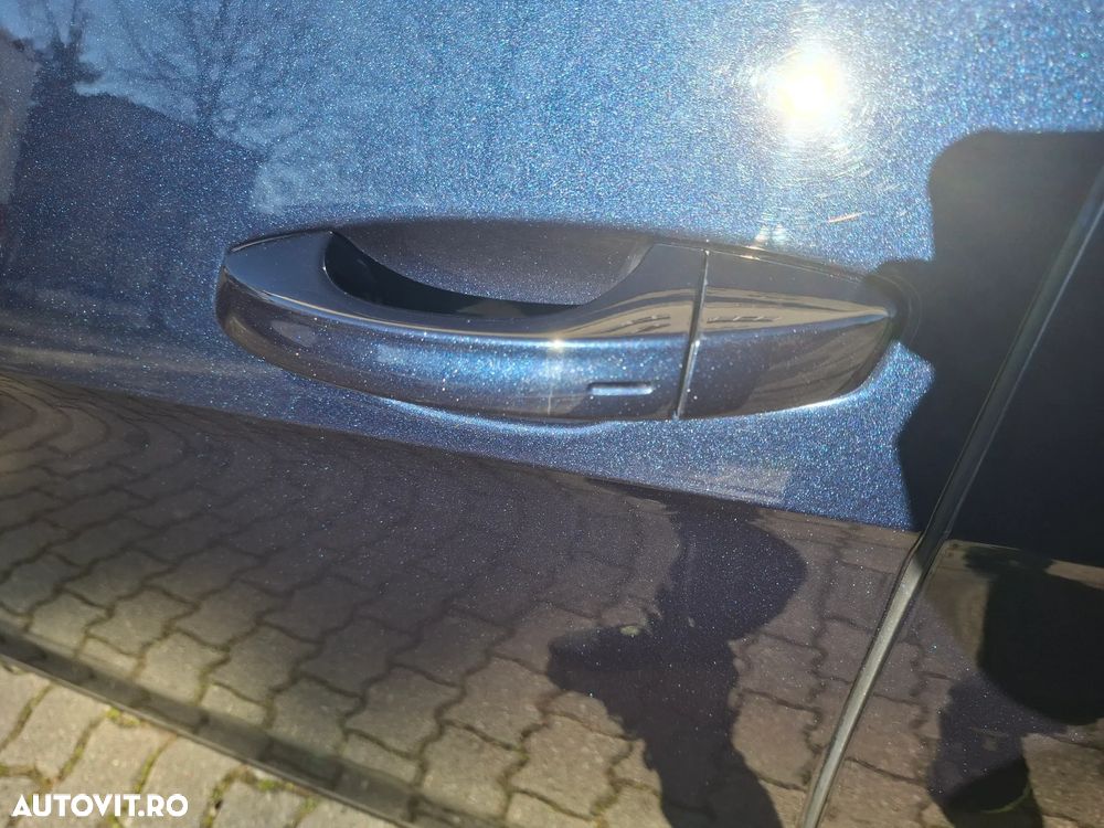 Volkswagen Golf 2.0 TDI (BlueMotion Technology) Highline - 11