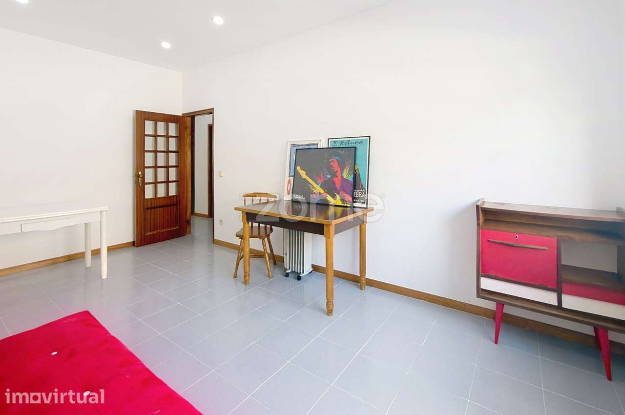 Apartamento T2 para Arrendamento | Rua Paulo Quintela – Coimbra - Grande imagem: 4/25