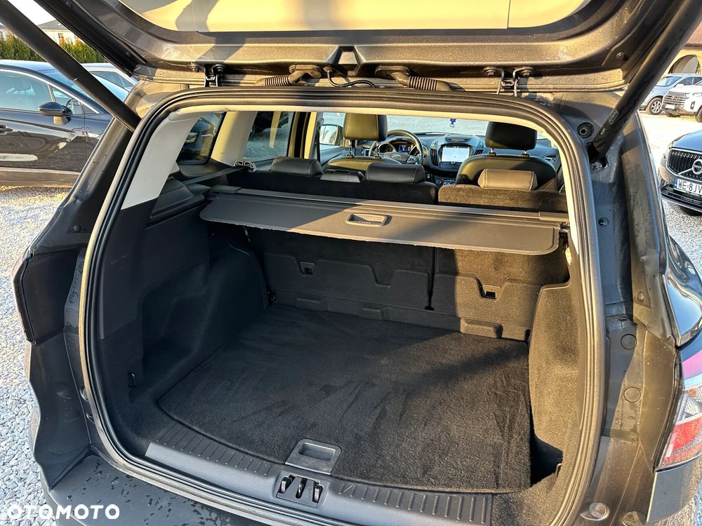 Ford Kuga 2.0 TDCi 4WD Titanium Plus - 19