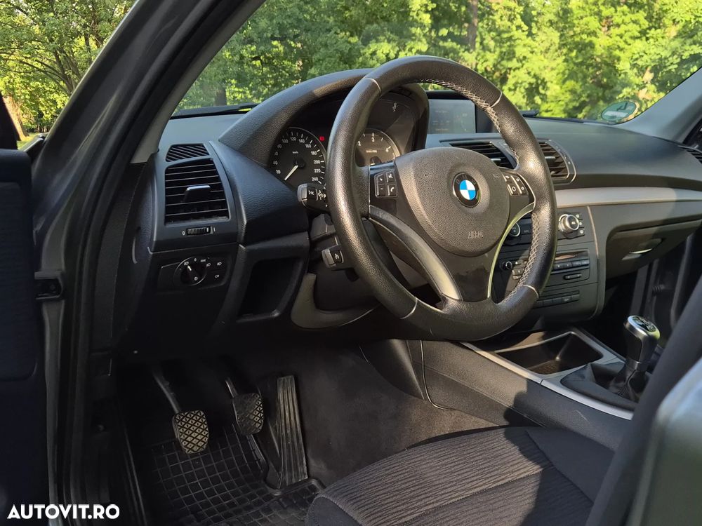BMW Seria 1 116d - 18