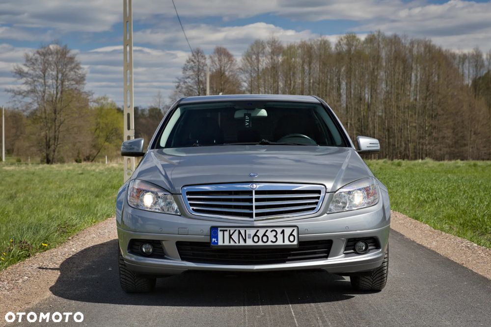 Mercedes-Benz Klasa C 180 CGI Automatik BlueEFFICIENCY - 2
