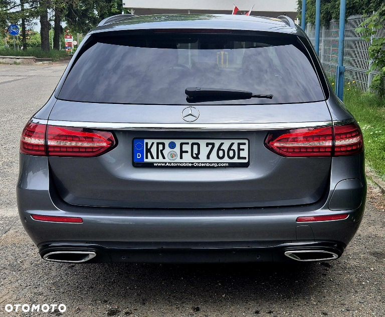 Mercedes-Benz Klasa E 300 de 9G-TRONIC Night Edition - 7