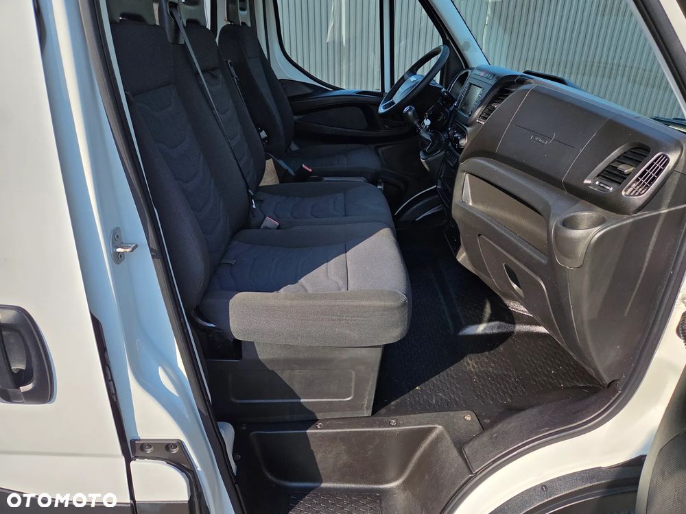 Iveco Daily - 18