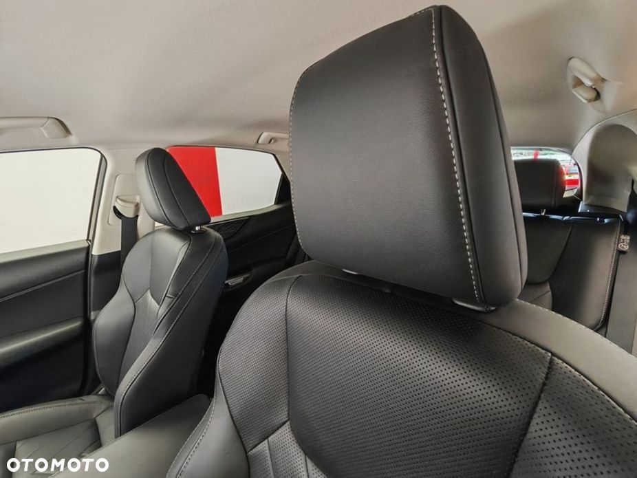 Lexus NX - 8