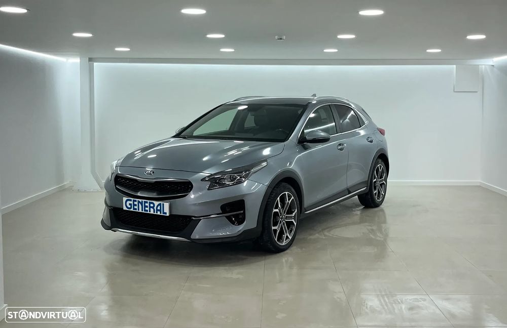 Kia XCeed 1.6 CRDi MHEV Tech - 1