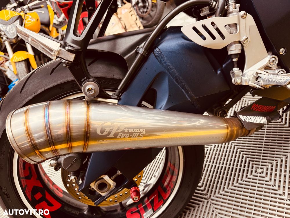 Suzuki GSX-R 750 Yoshimura Limited Edition - 12