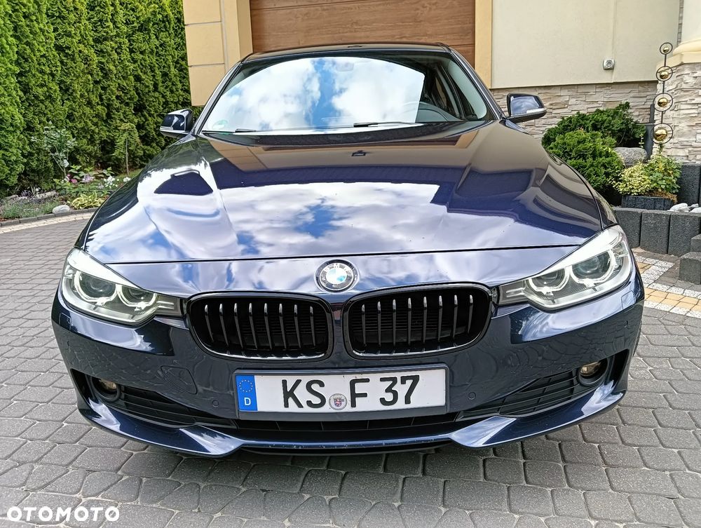 BMW Seria 3 - 11