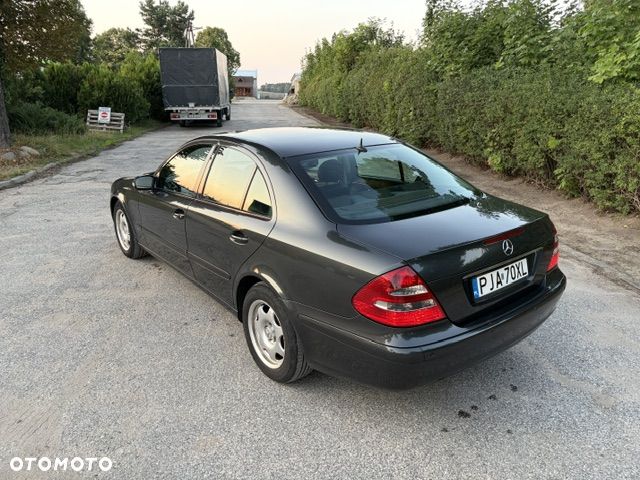 Mercedes-Benz Klasa E - 11