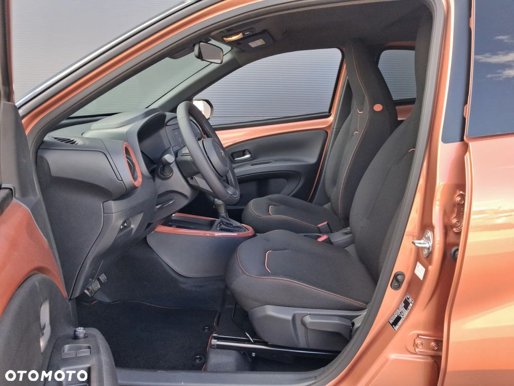 Toyota Aygo X - 10