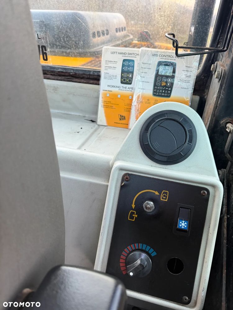 JCB JS130W Koparka Kołowa 13ton z Łapami podporami Hydr.! Najlepszy niezawodny Silnik ISUZU 105 KM. Długie ramię PLUS. Sprowadzona z Norwegii Pracowała przy śmieciach! ZADBANA bez luzów i wycieków! KLIMA. Zamki na tłokach. Potężna moc! Okazja TANIO! - 30