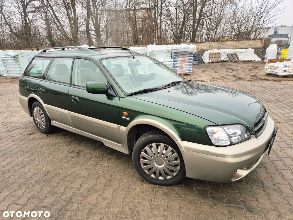 Subaru Outback 3.0 H6 - 2