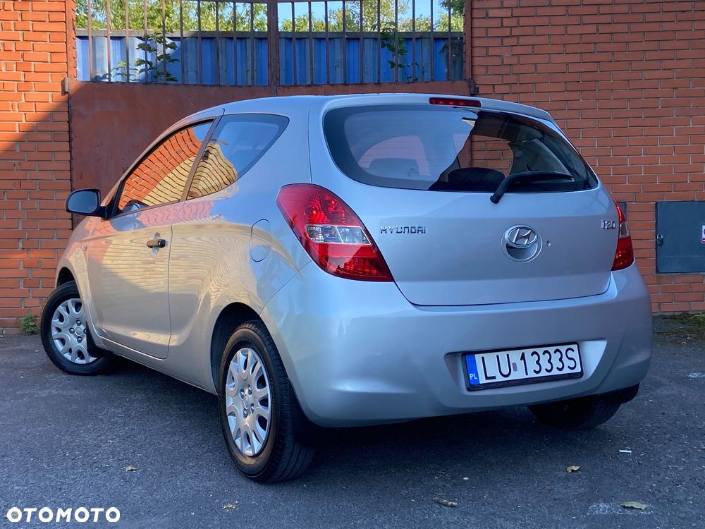Hyundai i20 1.2 Classic + - 3