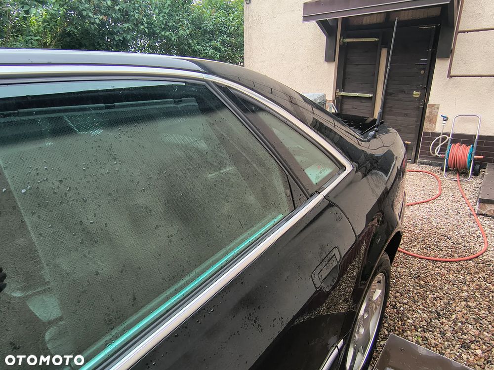 Audi A8 2.5 TDI Tiptronic - 1