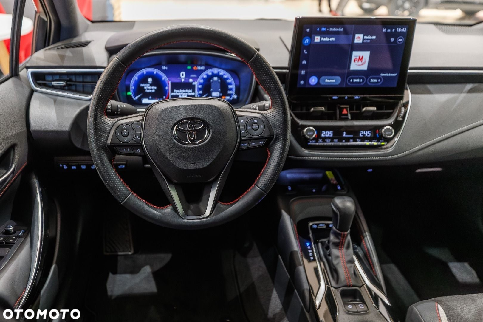 Toyota Corolla - 30