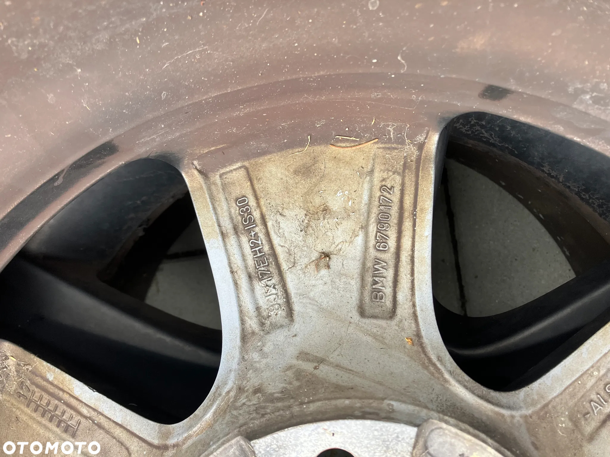 KOŁA ZIMOWE BMW E60 E61 17 CALI 5x120 225/50/17 OPONY ZIMOWE ZIMÓWKI CZARNE FELGI 6790172 IS30 8Jx17 - 7