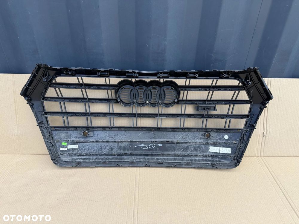 GRILL ATRAPA AUDI SQ5 80A ORYGINAŁ BEZ USZKODZEŃ - 5