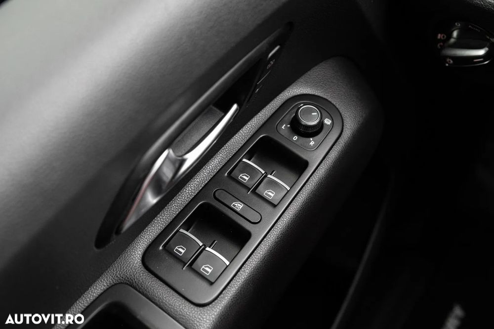 Volkswagen Amarok 3.0 TDI 4MOTION Autm. Highline - 24