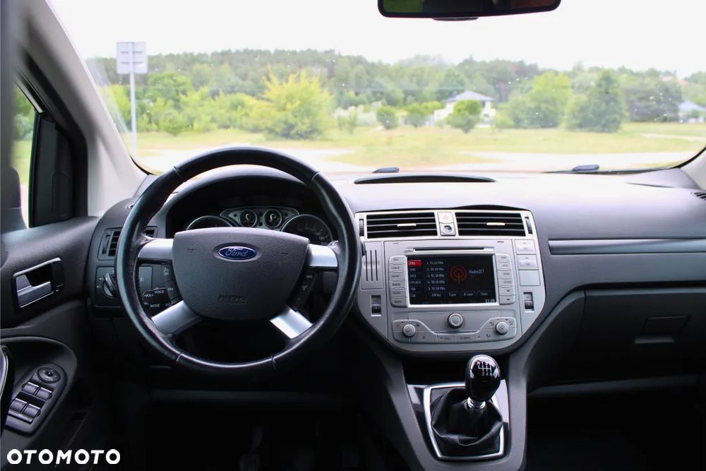 Ford Kuga 2.0 TDCi Titanium - 25