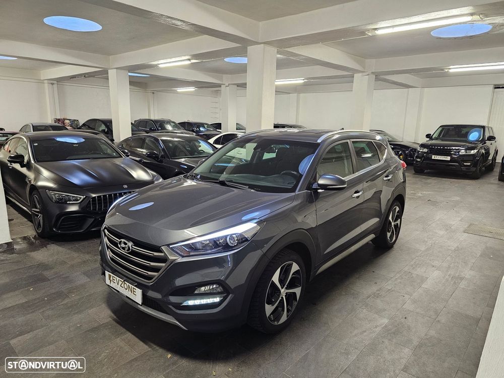 Hyundai Tucson 1.7 CRDi Premium DCT - 2