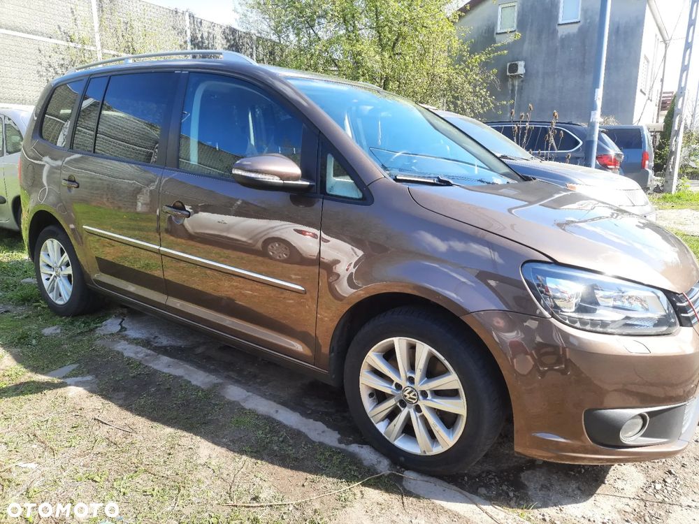 Volkswagen Touran 2.0 TDI DPF DSG Highline - 2