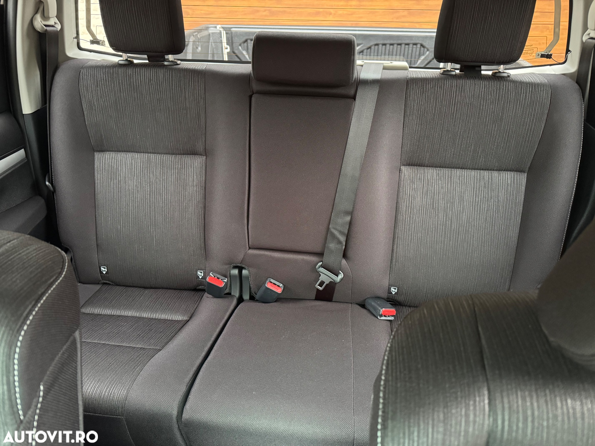 Toyota Hilux - 19