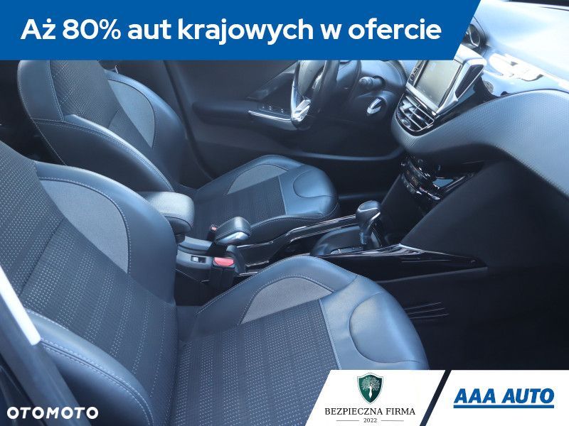 Peugeot 2008 - 11