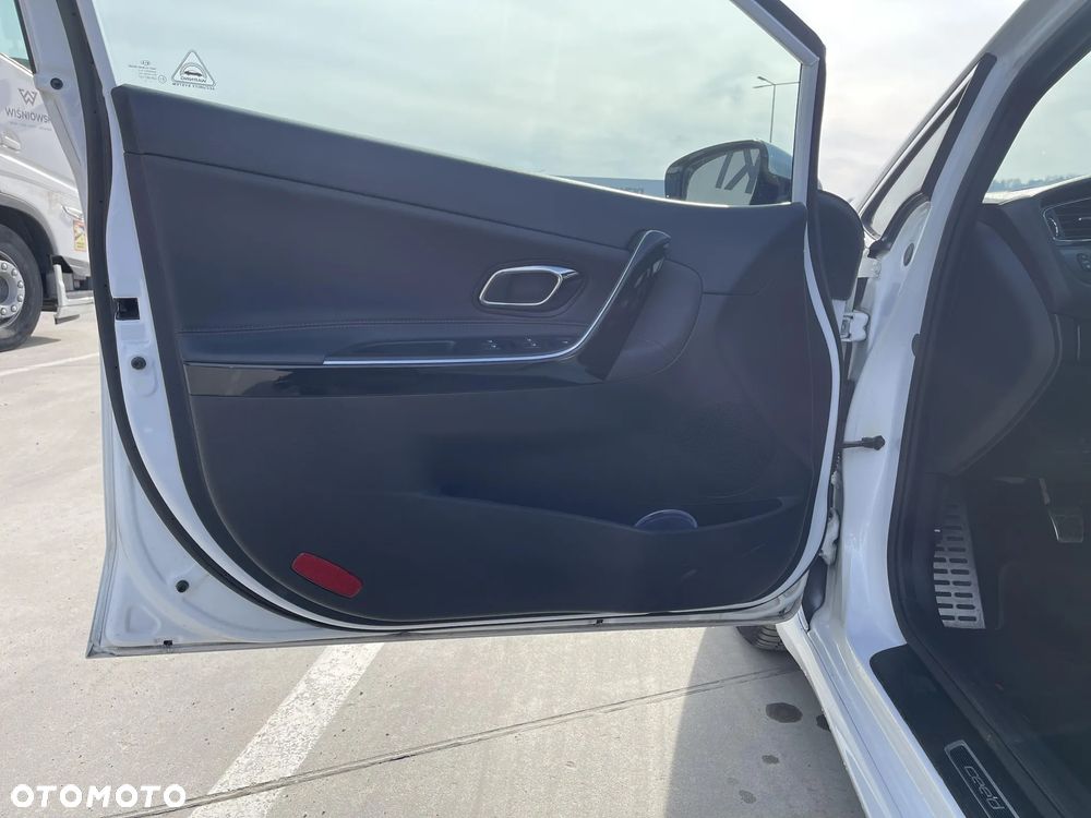 Kia Ceed 1.6 T-GDI GT - 11